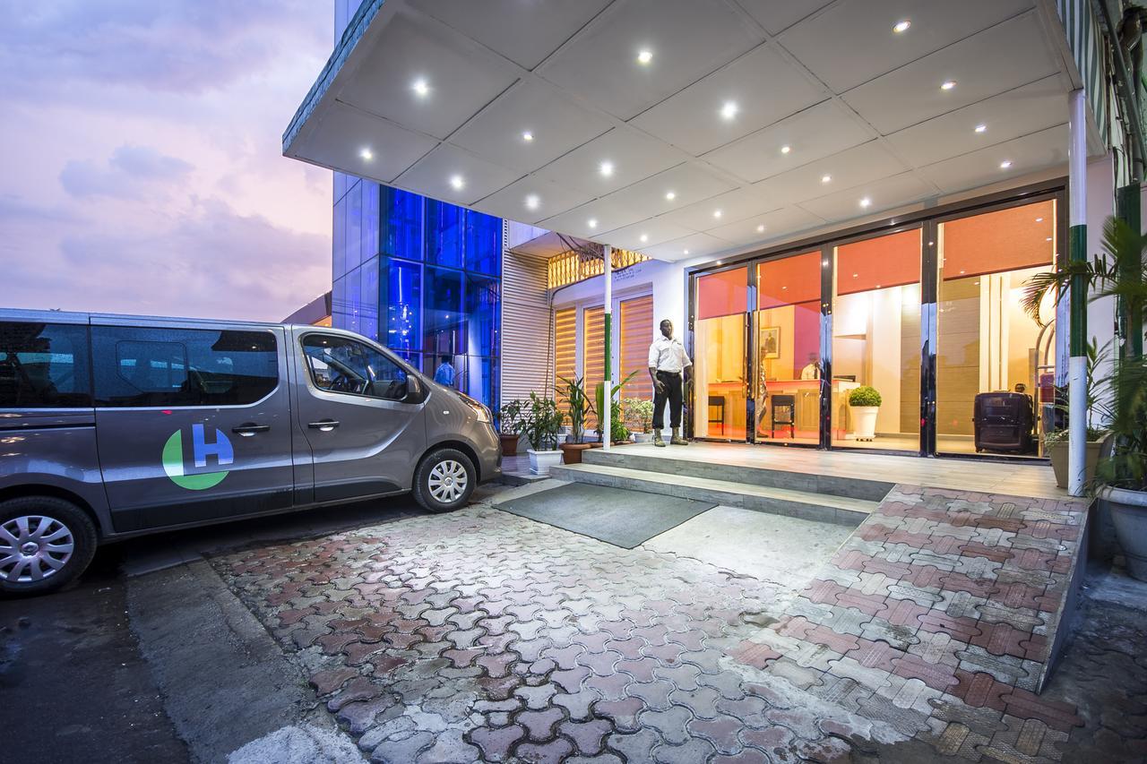 Leon Hotel Kinszasa Zewnętrze zdjęcie