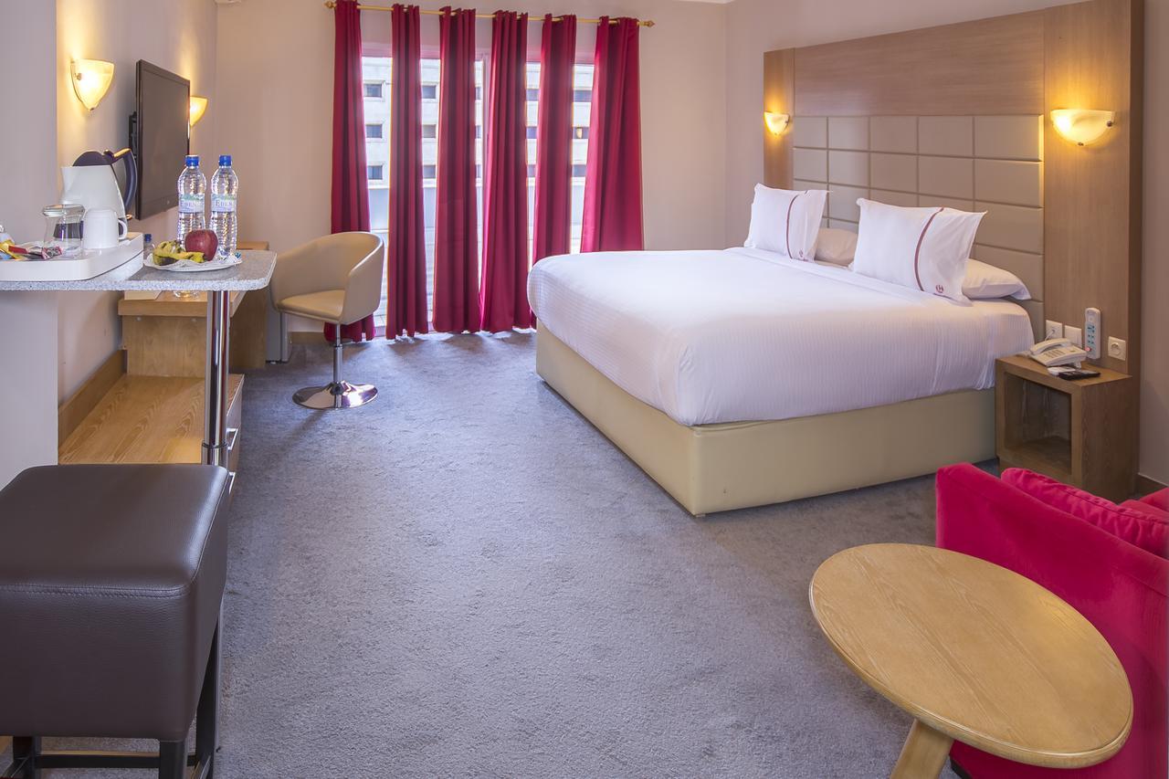 Leon Hotel Kinszasa Zewnętrze zdjęcie