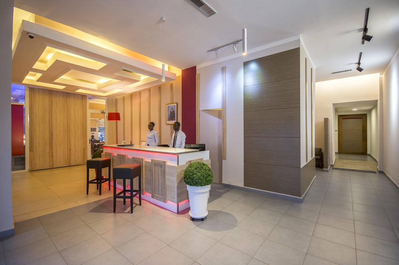 Leon Hotel Kinszasa Zewnętrze zdjęcie